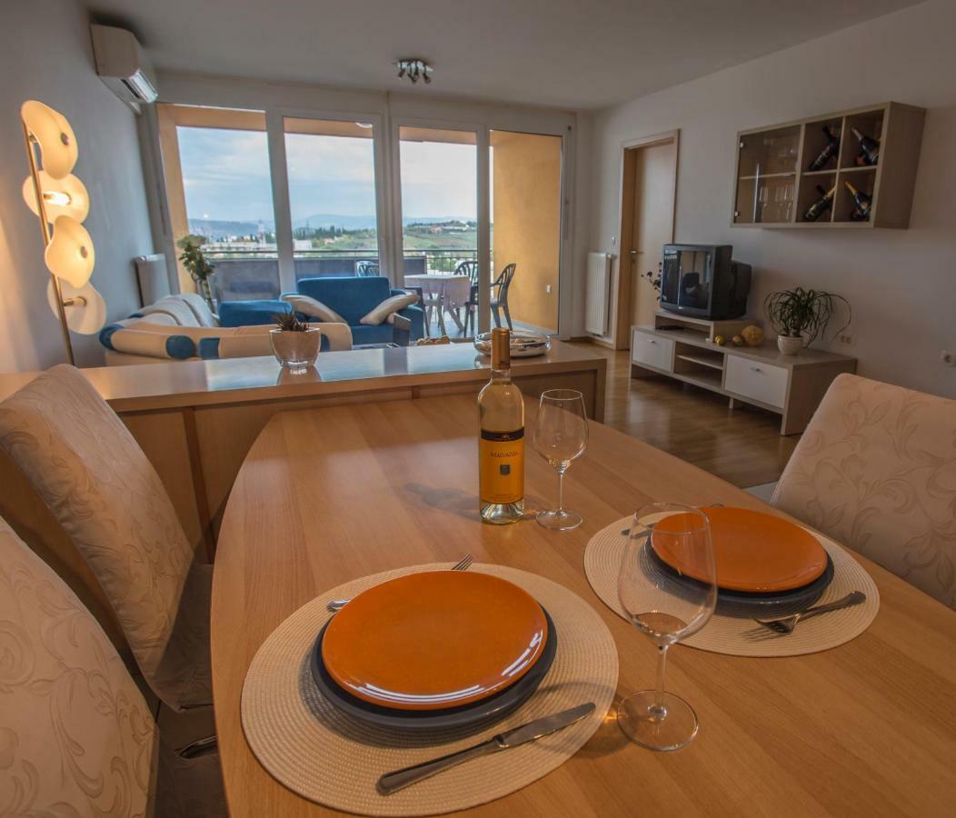 Apartment Mountain And Sea View コペル エクステリア 写真